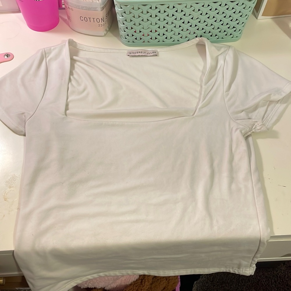 A cute white shirt